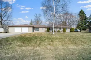 2009 Meadow Ln NE, Alexandria, MN 56308 - Photo 2