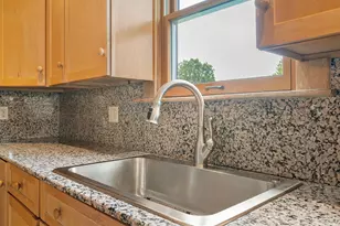310 Ryan Ave, Saint Paul, MN 55102 - Photo 24