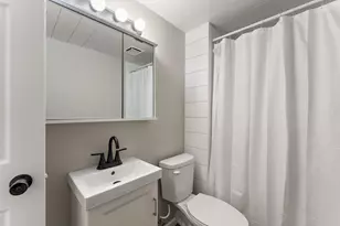 1621 W 140th St, Burnsville, MN 55337 - Photo 16