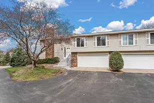 1621 W 140th St, Burnsville, MN 55337 - Photo 2