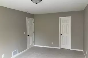 1621 W 140th St, Burnsville, MN 55337 - Photo 10