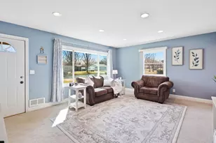 8412 4th Ave S, Bloomington, MN 55420 - Photo 2