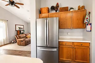 13 Riverside Rd, Morris, MN 56267 - Photo 10