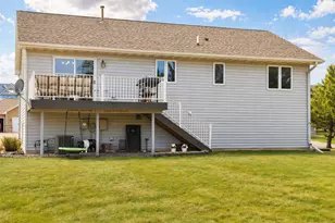 13 Riverside Rd, Morris, MN 56267 - Photo 2