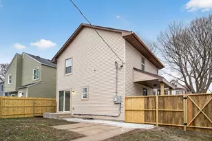 1123 James Ave N, Minneapolis, MN 55411 - Photo 30