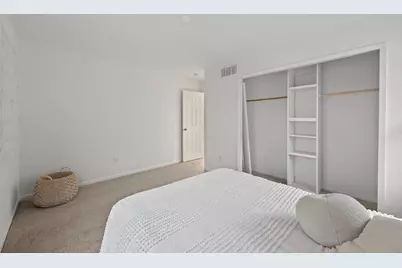 1123 James Avenue N, Minneapolis, MN 55411 - Photo 16