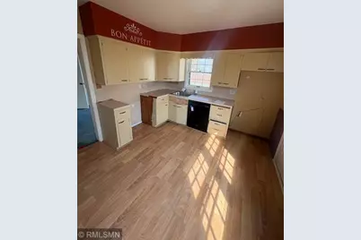 1656 Hazel Street N, Saint Paul, MN 55119 - Photo 4