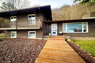 349 E Lake Blvd, Winona, MN 55987 - Photo 2