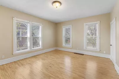 2048 Carroll Avenue, Saint Paul, MN 55104 - Photo 4