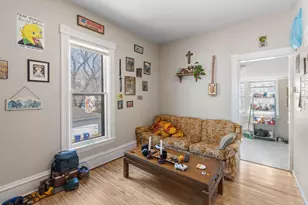 2048 Carroll Ave, Saint Paul, MN 55104 - Photo 14