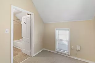 2048 Carroll Ave, Saint Paul, MN 55104 - Photo 10