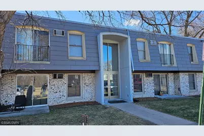812 9th Avenue S #7, Hopkins, MN 55343 - Photo 1