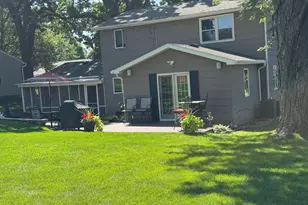 209 Burr Oak Dr, Albert Lea, MN 56007 - Photo 2