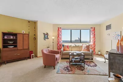 78 10th Street E #2702, Saint Paul, MN 55101 - Photo 2