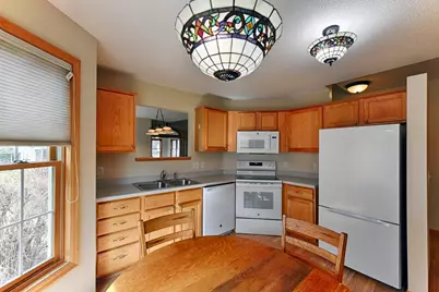 2133 Southwind Road, Maplewood, MN 55109 - Photo 4