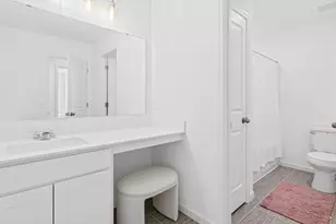 4807 Airlake Dr, Woodbury, MN 55129 - Photo 20