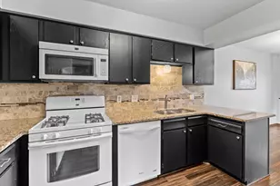 14661 94th Pl N, Maple Grove, MN 55369 - Photo 4