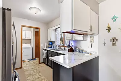 304 Orlano Avenue N #B, Canby, MN 56220 - Photo 12