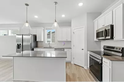 153 Gambel Street, River Falls, WI 54022 - Photo 24