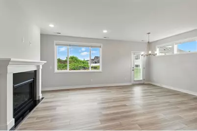 153 Gambel Street, River Falls, WI 54022 - Photo 14