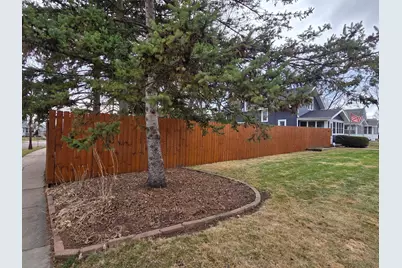 2040 Stillwater Avenue E, Saint Paul, MN 55119 - Photo 20
