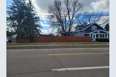 2040 Stillwater Avenue E, Saint Paul, MN 55119 - Photo 4