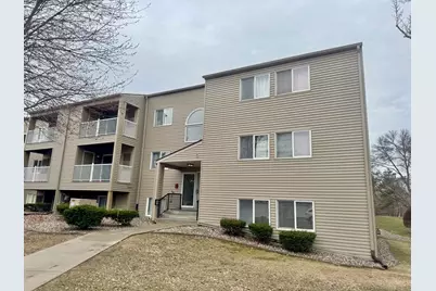 1215 Ferndale Street N #A12, Maplewood, MN 55119 - Photo 2