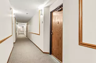 1215 Ferndale St N, Maplewood, MN 55119 - Photo 2