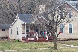 203 E 7th St, Red Wing, MN 55066 - Photo 6