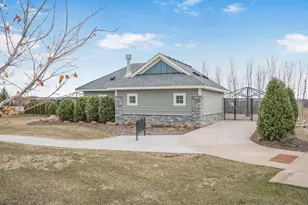11511 Brookview Dr, Maple Grove, MN 55311 - Photo 28