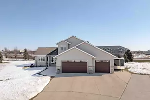 722 42nd Ave S, Moorhead, MN 56560 - Photo 1
