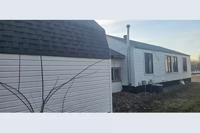 906 1st Avenue E, Shakopee, MN 55379 - Photo 4