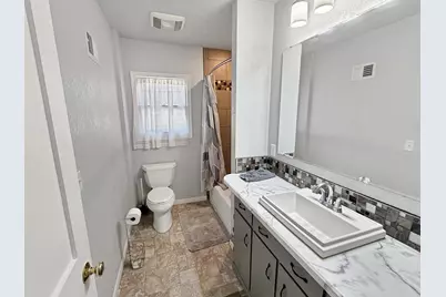 841 Redwood Drive, Fairmont, MN 56031 - Photo 16