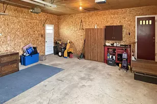 841 Redwood Dr, Fairmont, MN 56031 - Photo 40