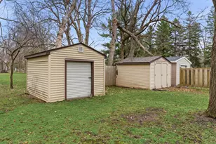 2304 15th Ave SW, Austin, MN 55912 - Photo 32