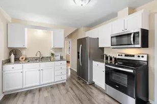 1032 Minnehaha Ave E, Saint Paul, MN 55106 - Photo 26