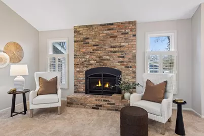 9371 Nesbitt Road, Bloomington, MN 55437 - Photo 8