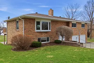 1021 Stony Brook Manor, Fergus Falls, MN 56537 - Photo 2