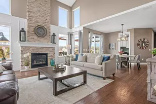 22 Alcott Ct, North Oaks, MN 55127 - Photo 2