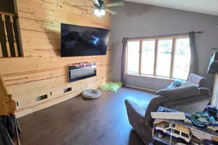 7532 7th St N, Princeton, MN 55371 - Photo 6