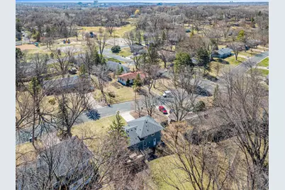 8180 Julianne Terrace, Golden Valley, MN 55427 - Photo 36