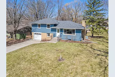 8180 Julianne Terrace, Golden Valley, MN 55427 - Photo 2