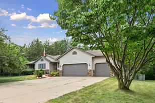 39074 Riverside Ct, North Branch, MN 55056 - Photo 1