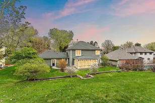 8053 Galway Rd, Woodbury, MN 55125 - Photo 2