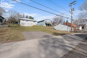 235 14th Ave S, South Saint Paul, MN 55075 - Photo 34