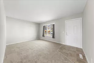 235 14th Ave S, South Saint Paul, MN 55075 - Photo 2