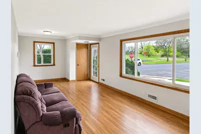 4900 Russell Avenue N, Minneapolis, MN 55430 - Photo 2
