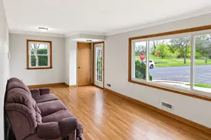 4900 Russell Ave N, Minneapolis, MN 55430 - Photo 2