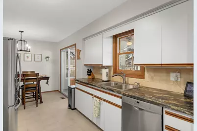 8190 Duluth Street, Golden Valley, MN 55427 - Photo 12