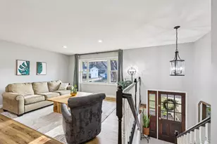 1605 Hillsboro Ave, Golden Valley, MN 55427 - Photo 4